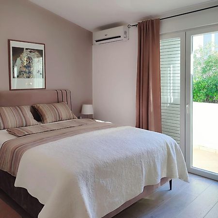 Apartments Divna Baška Voda エクステリア 写真