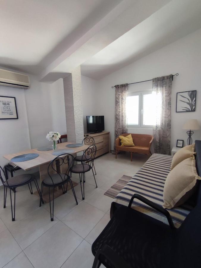 Apartments Divna Baška Voda エクステリア 写真