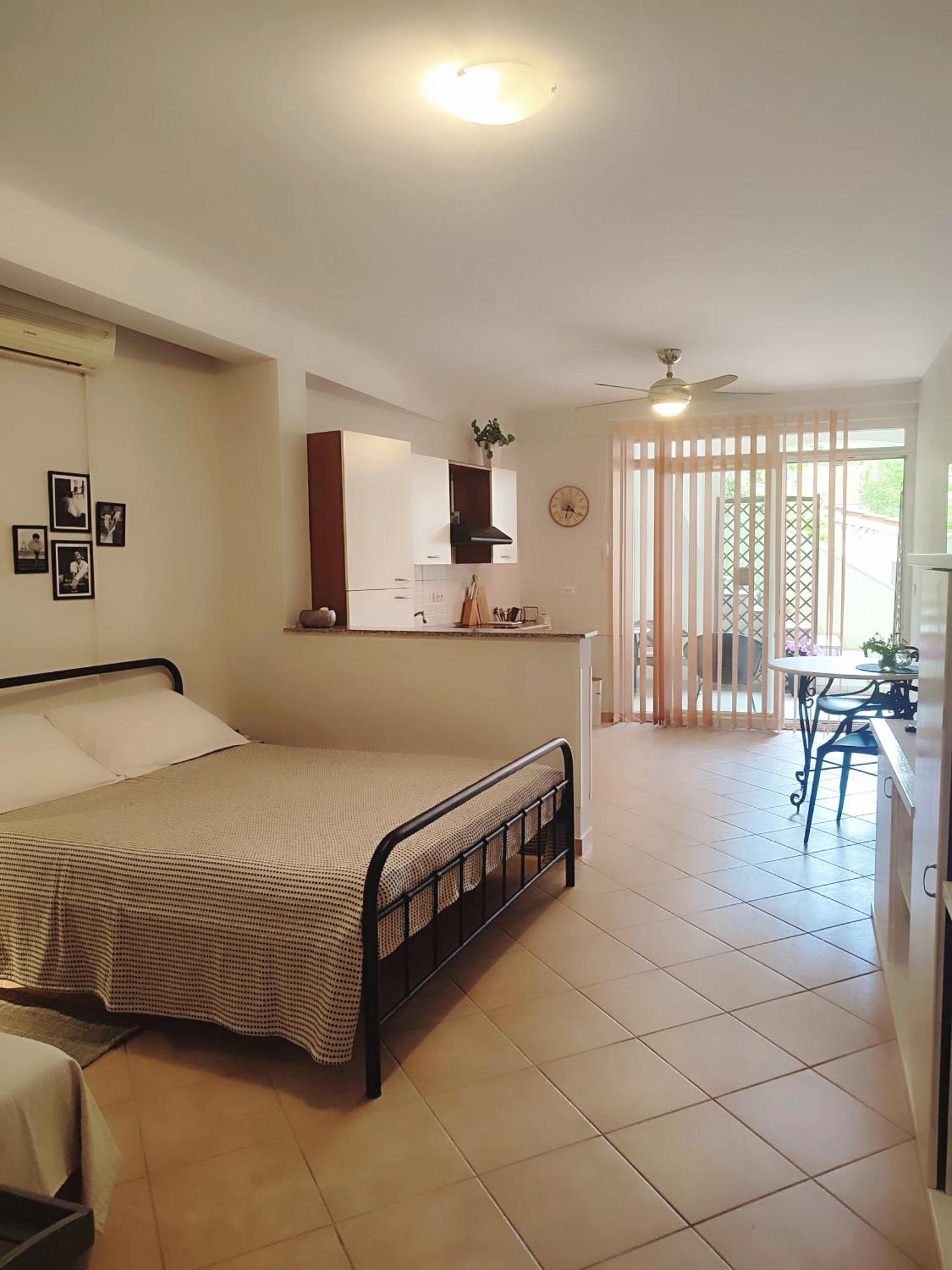 Apartments Divna Baška Voda エクステリア 写真