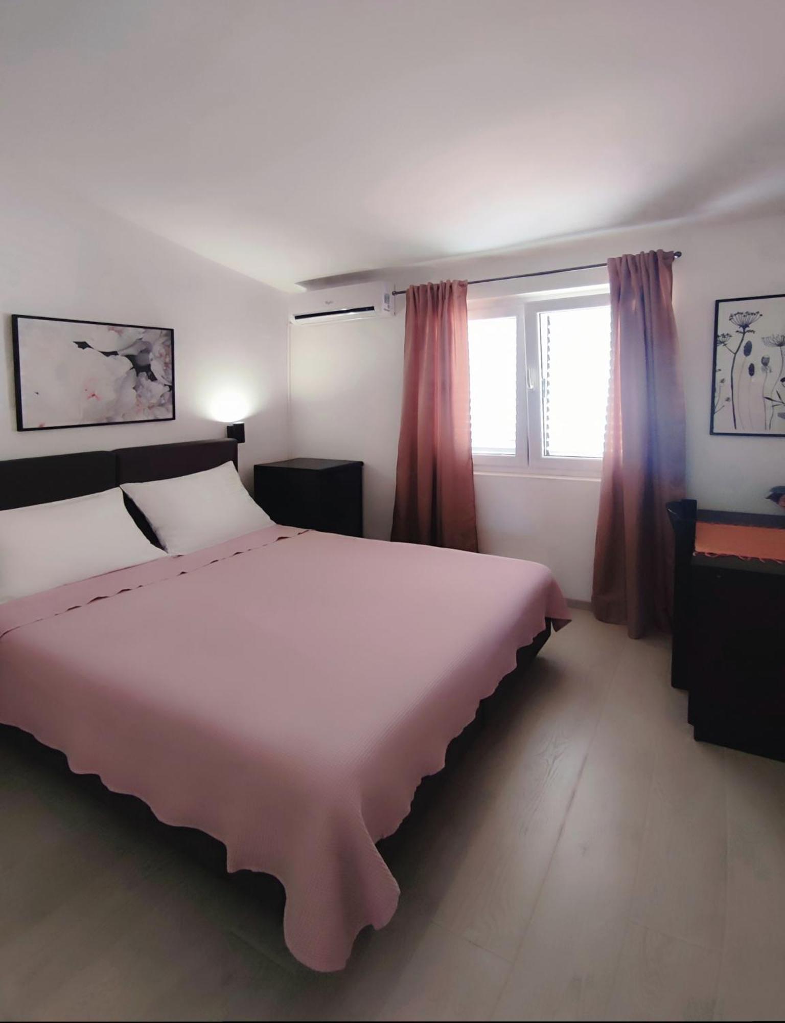 Apartments Divna Baška Voda エクステリア 写真