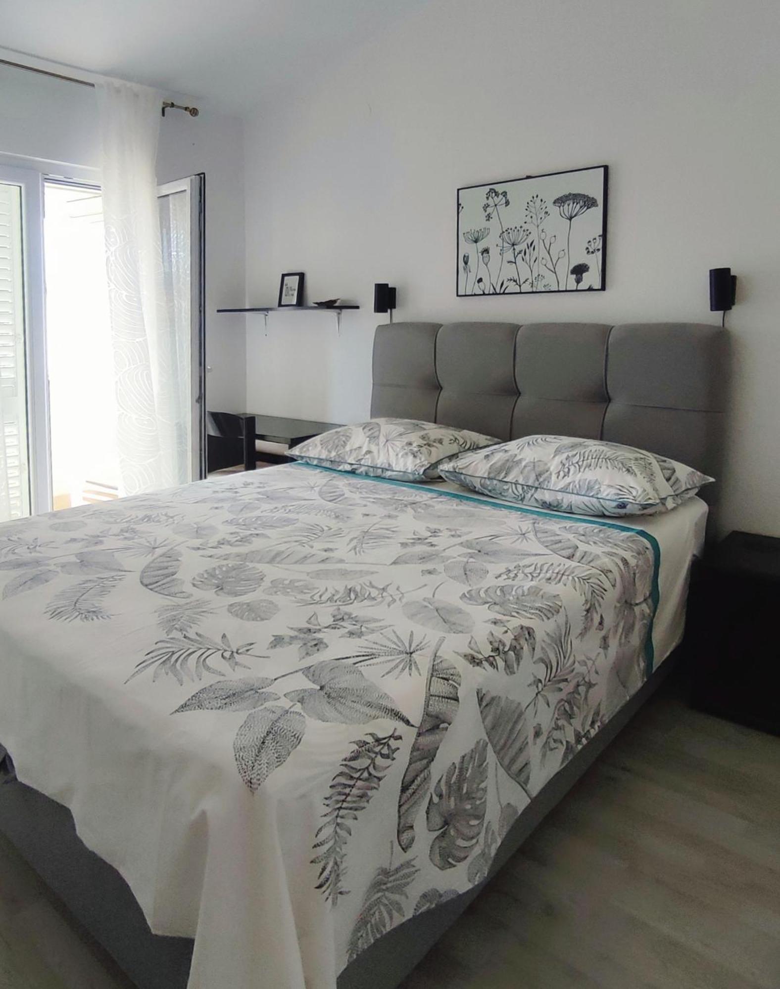 Apartments Divna Baška Voda エクステリア 写真